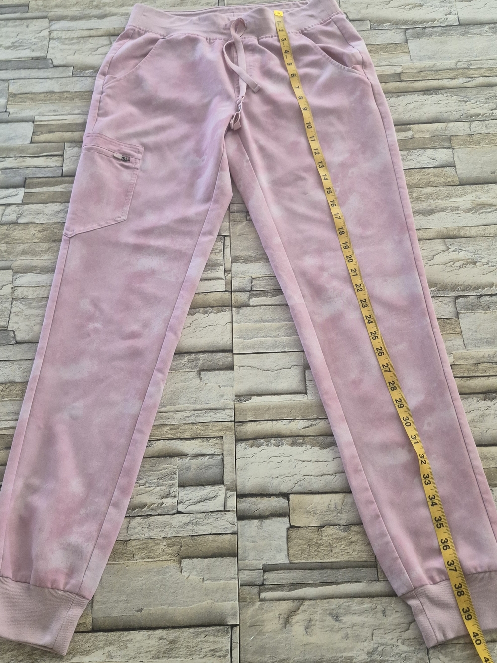FIGS Zamora Jogger Scrub Pants Womens Small Tall S/T Pink Tie Dye Medical FIONx - Picture 5 of 14